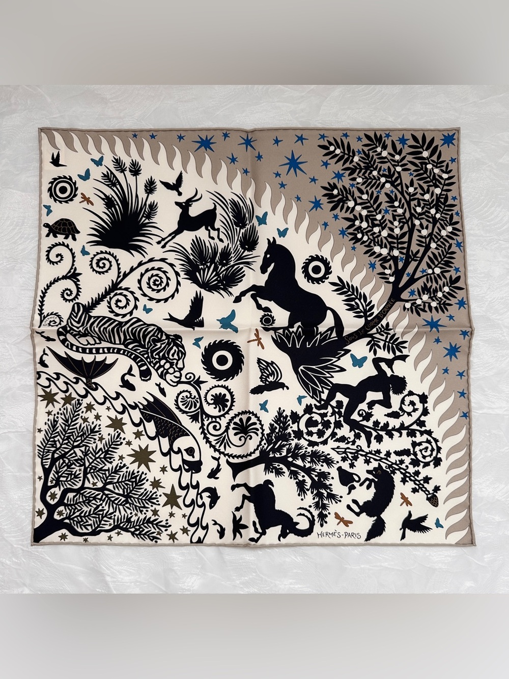 Hermes Sous le Charme d'Orphee Detail scarf 45